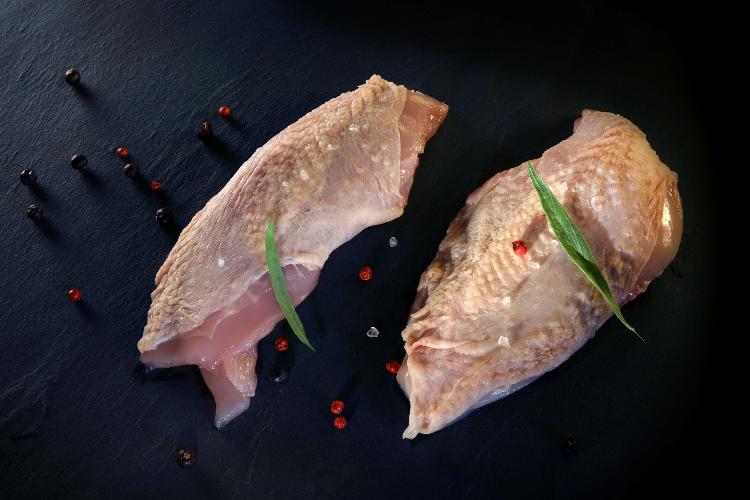 Filet de poulet AVEC Peau 15 Pièces