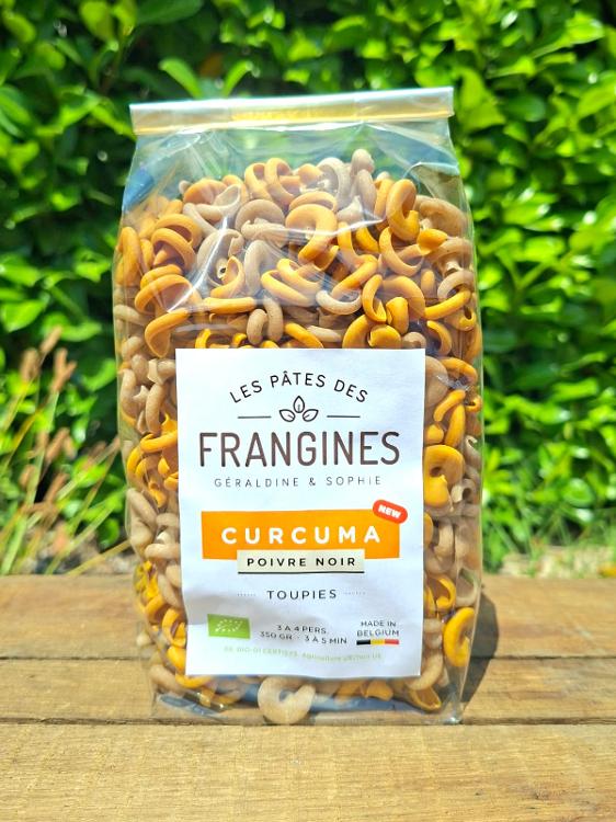 Toupies au curcuma et poivre noir