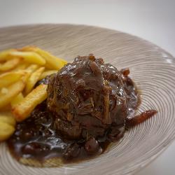 Boulets à la liégeoise